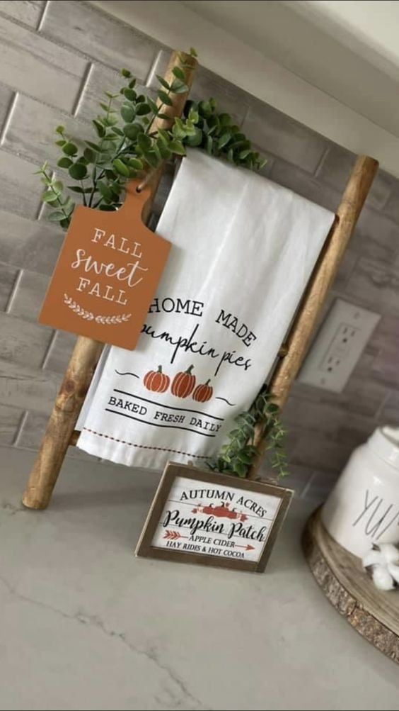 Autumn-Inspired Towels