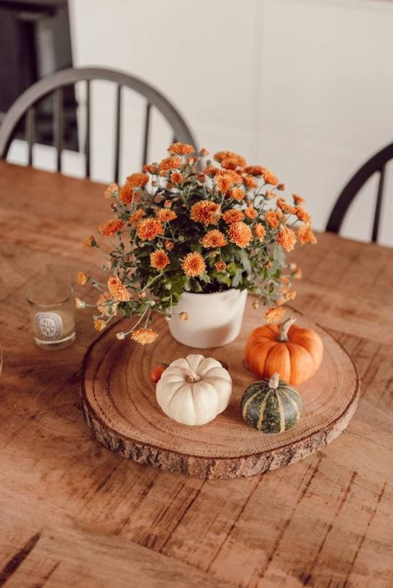table decor for fall