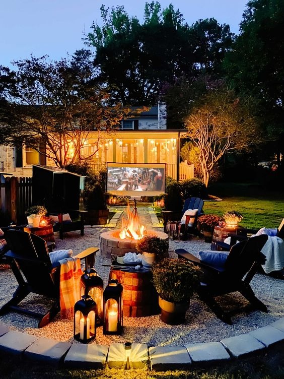 Cozy Outdoor Seating 