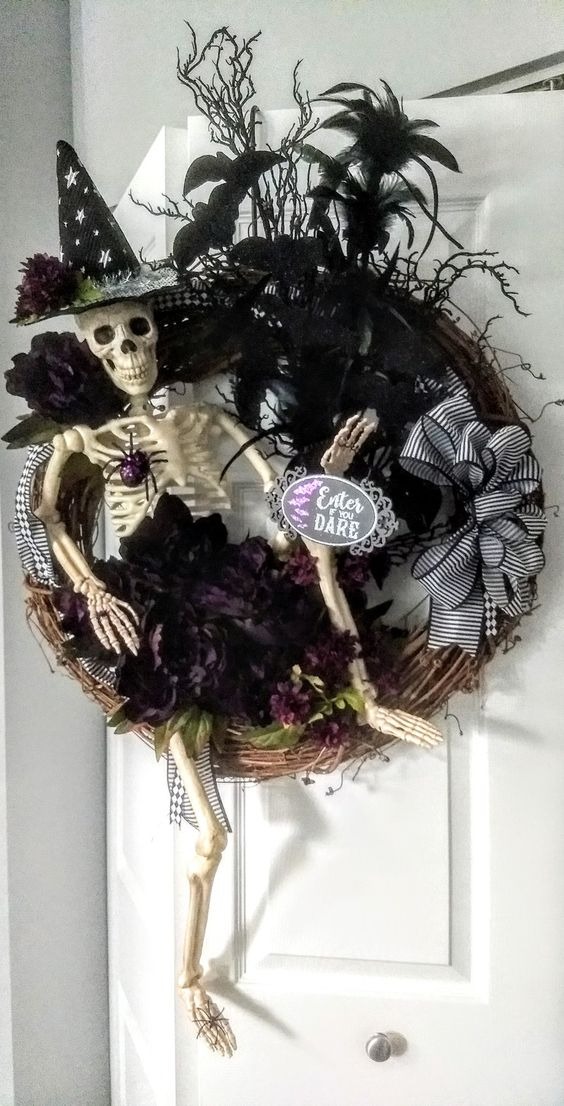 Skull Wreath