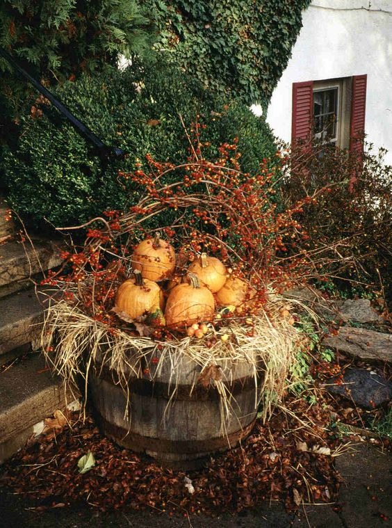 Vintage Pumpkin Basket 