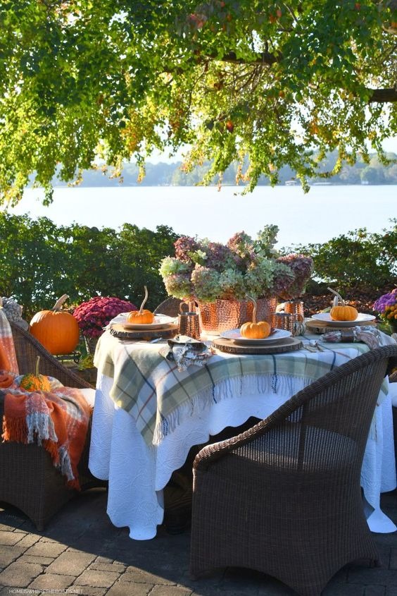 fall centerpieces for tables 