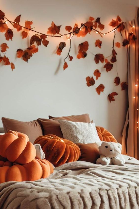 fall bedroom decor 
