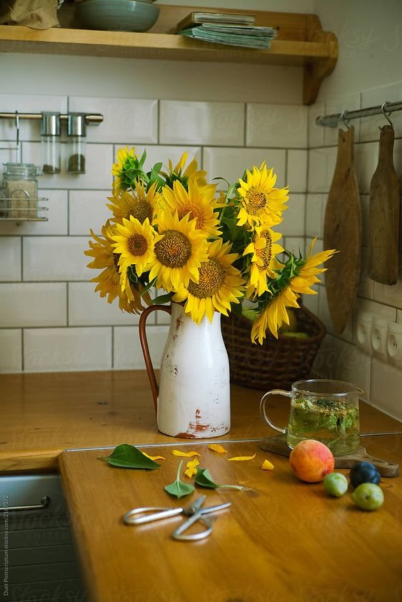 Rustic Elegance With Sunflowers
