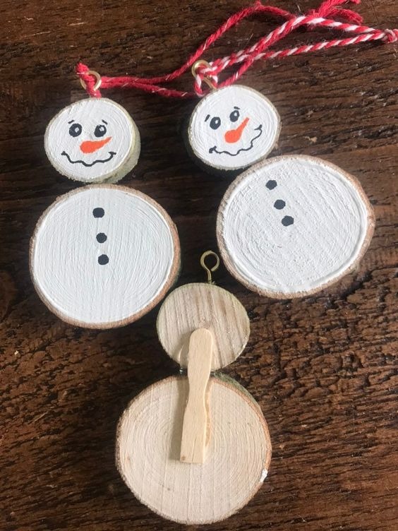 Wood circle ornaments
