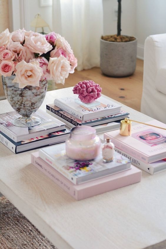 50 Coffee Table Decor Ideas That Will Dress Up Your Space In Minutes