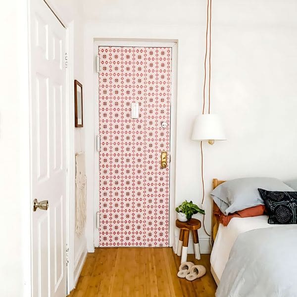 Try An Accent Door