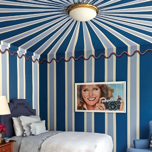 Use Trompe L’oeil Striped Tent