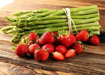 Grow Strawberries and Asparagus Together