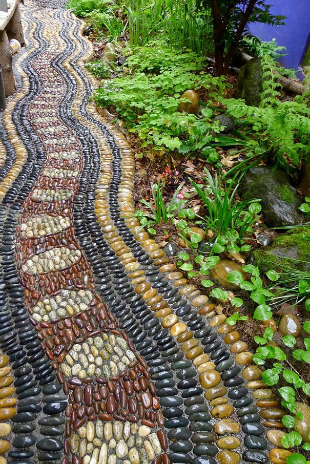 Magical Pebble Paths That Flow Like Rivers