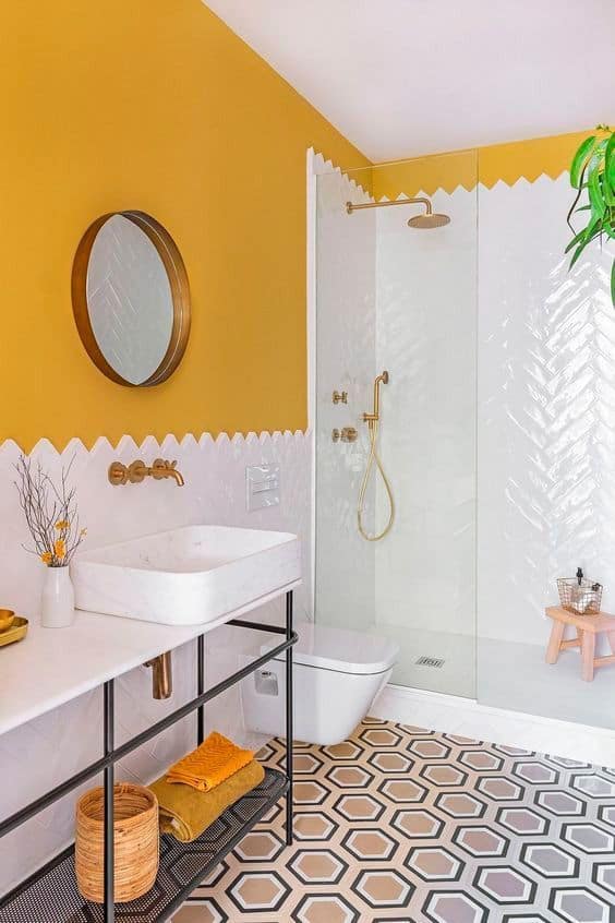 Golden Glow Retreat Bathroom