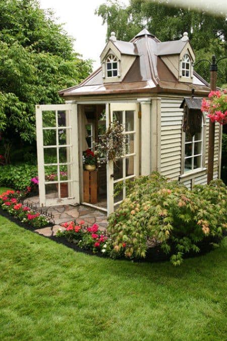 Charming Victorian Garden Escape