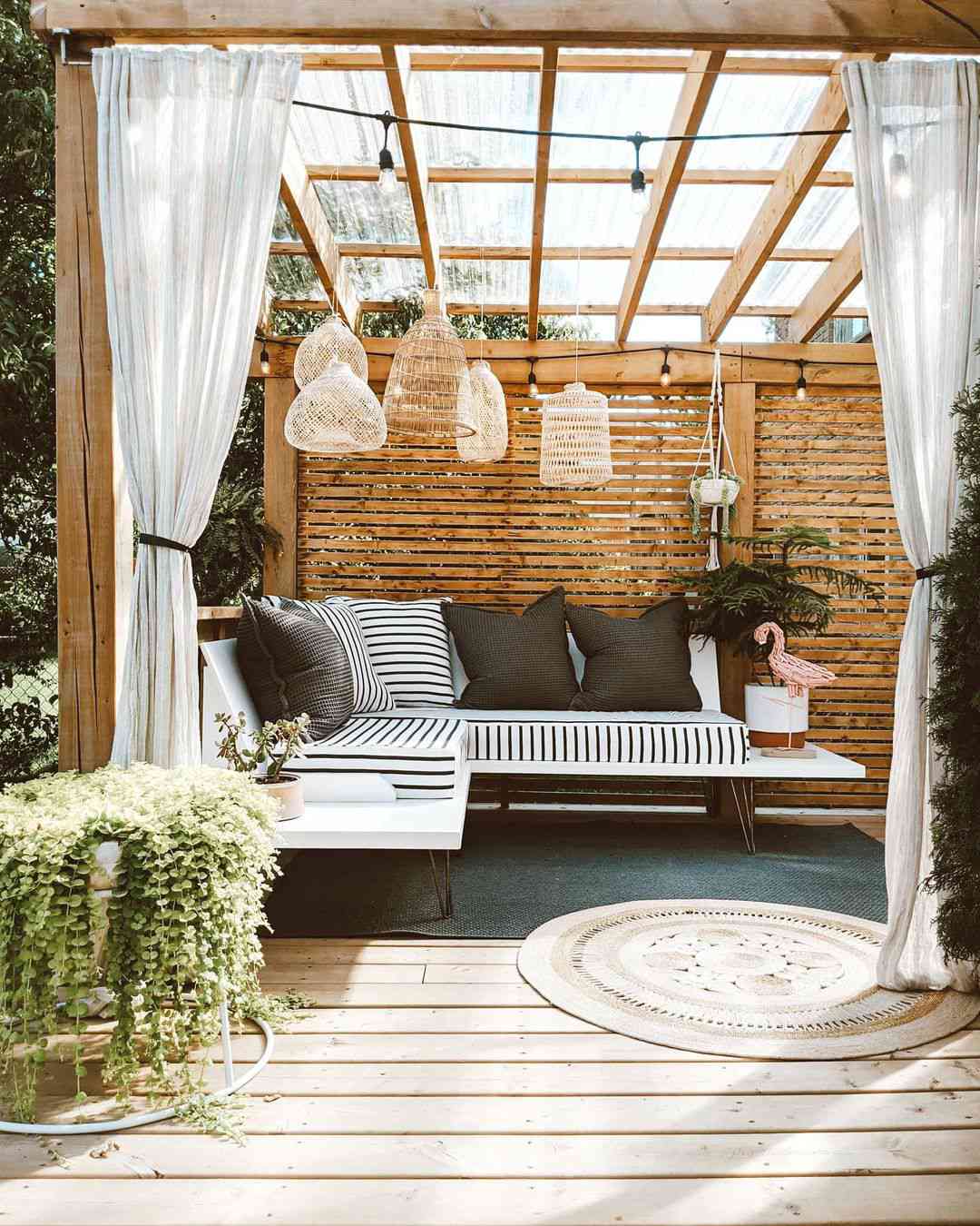 Pergola with Curtains