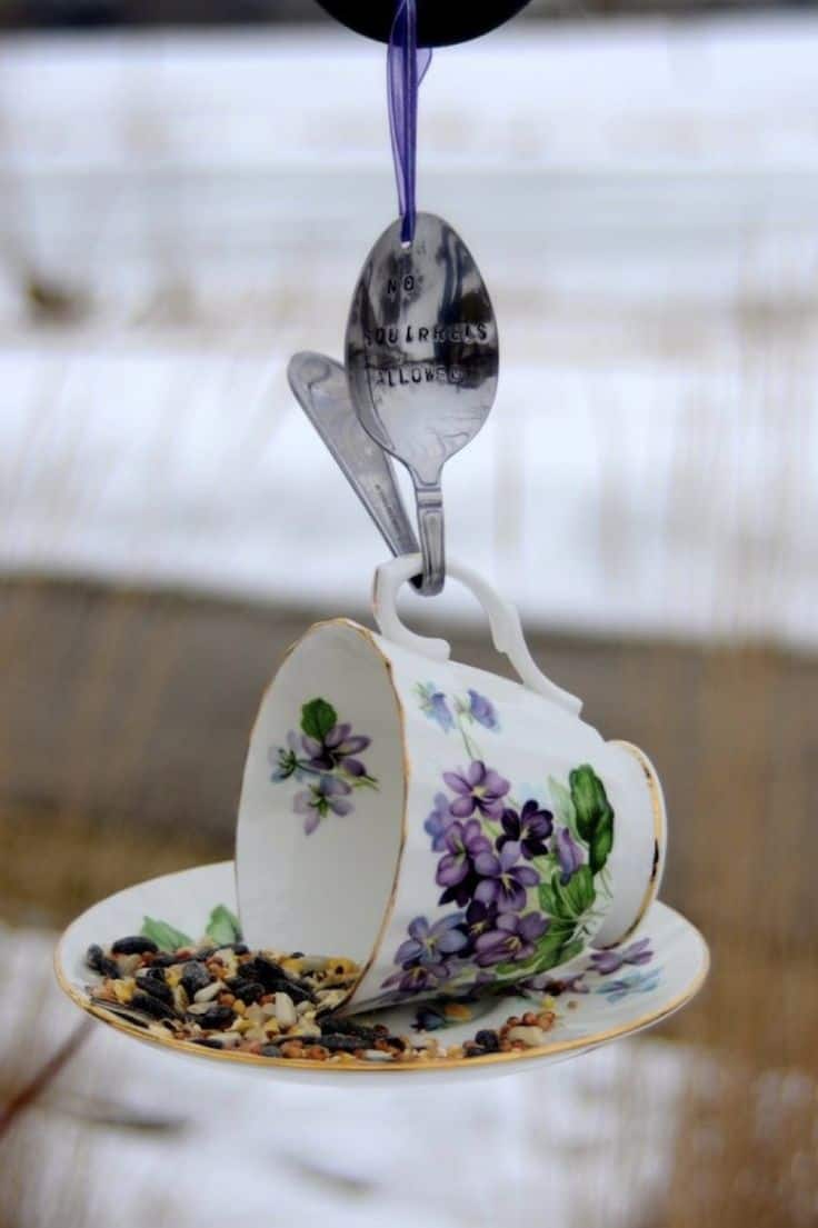 Charming Teacup Bird Feeder