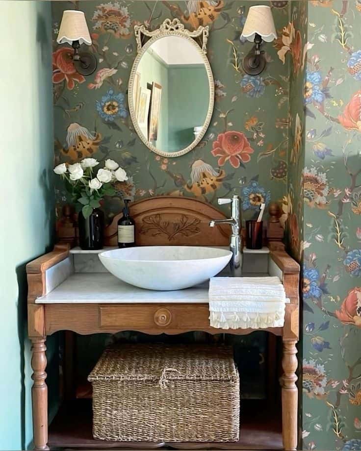 Floral Vintage Delight