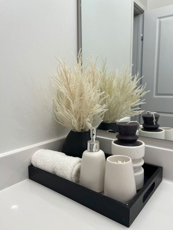 Modern Monochrome Bathroom Charm