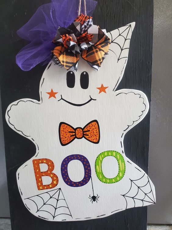 Cheerful Ghost Boo Halloween Sign