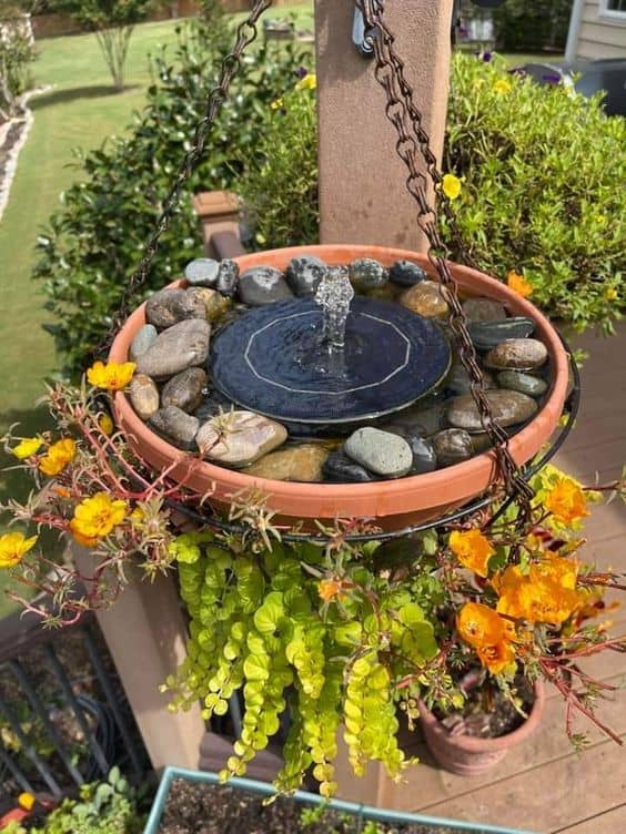 Hanging Fountain Birdbath Planter