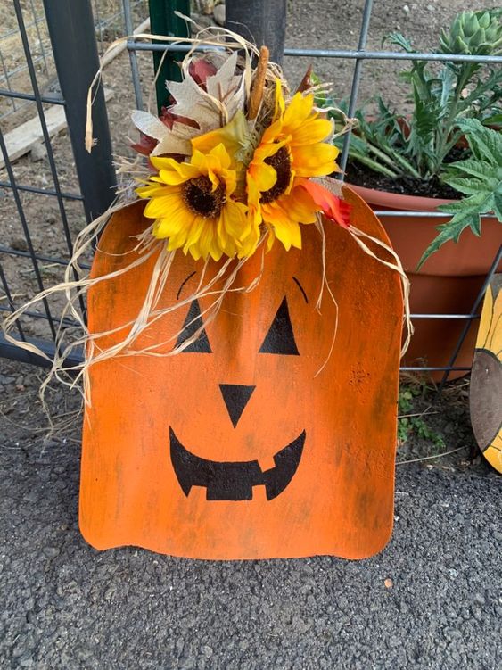 Recycled Shovel Jack-O'-Lantern with Sunflower Topper