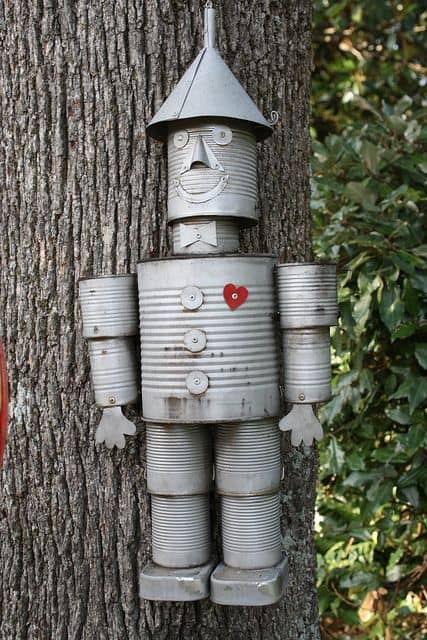 Charming Tin Can Robot