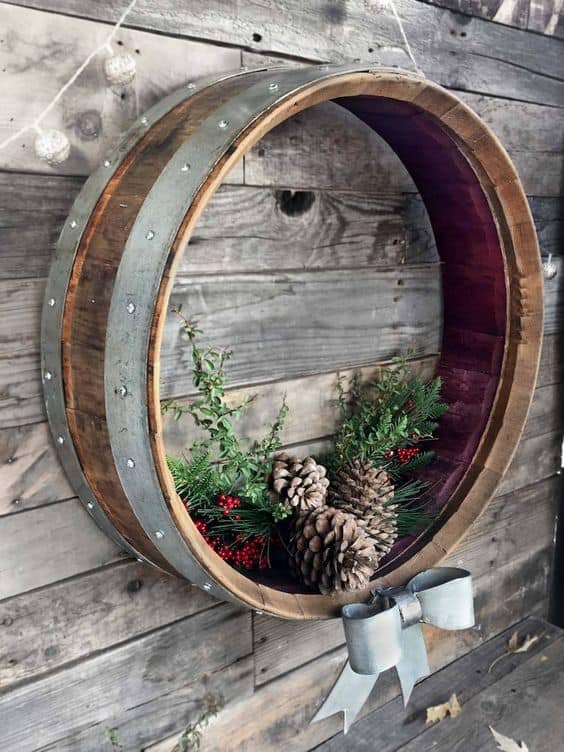 Rustic Barrel Wreath Décor