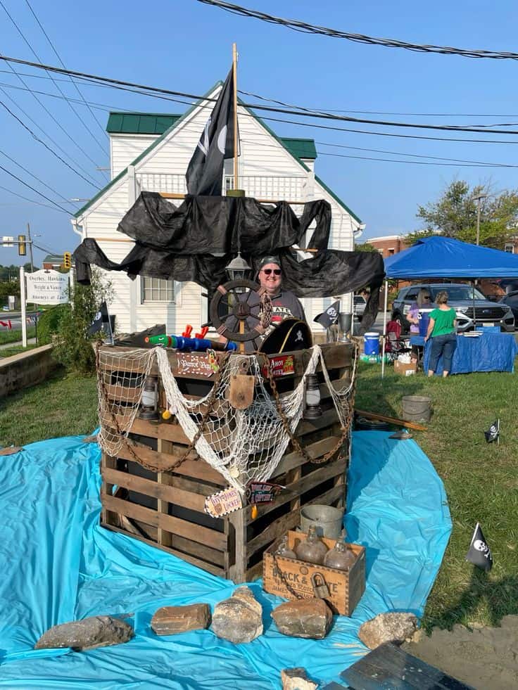 Spooky Pirate Shipwreck Halloween 