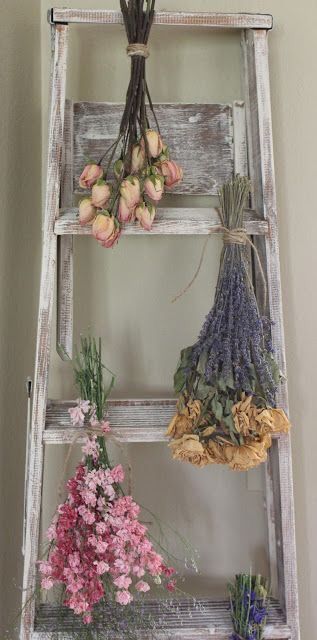 Elegant Floral Drying Ladder