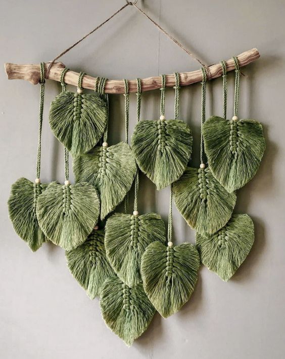 Nature-Inspired Leaf Yarn Hanging