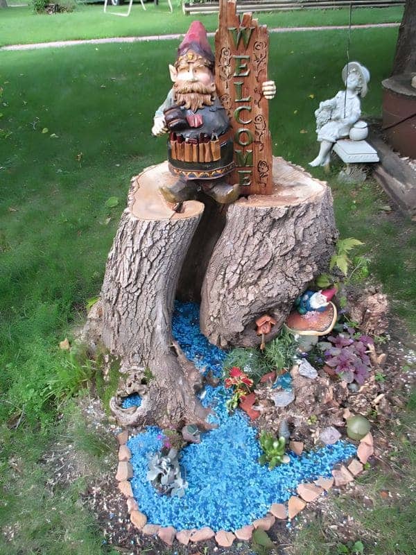 Gnome Welcome Garden with Bright Pathway