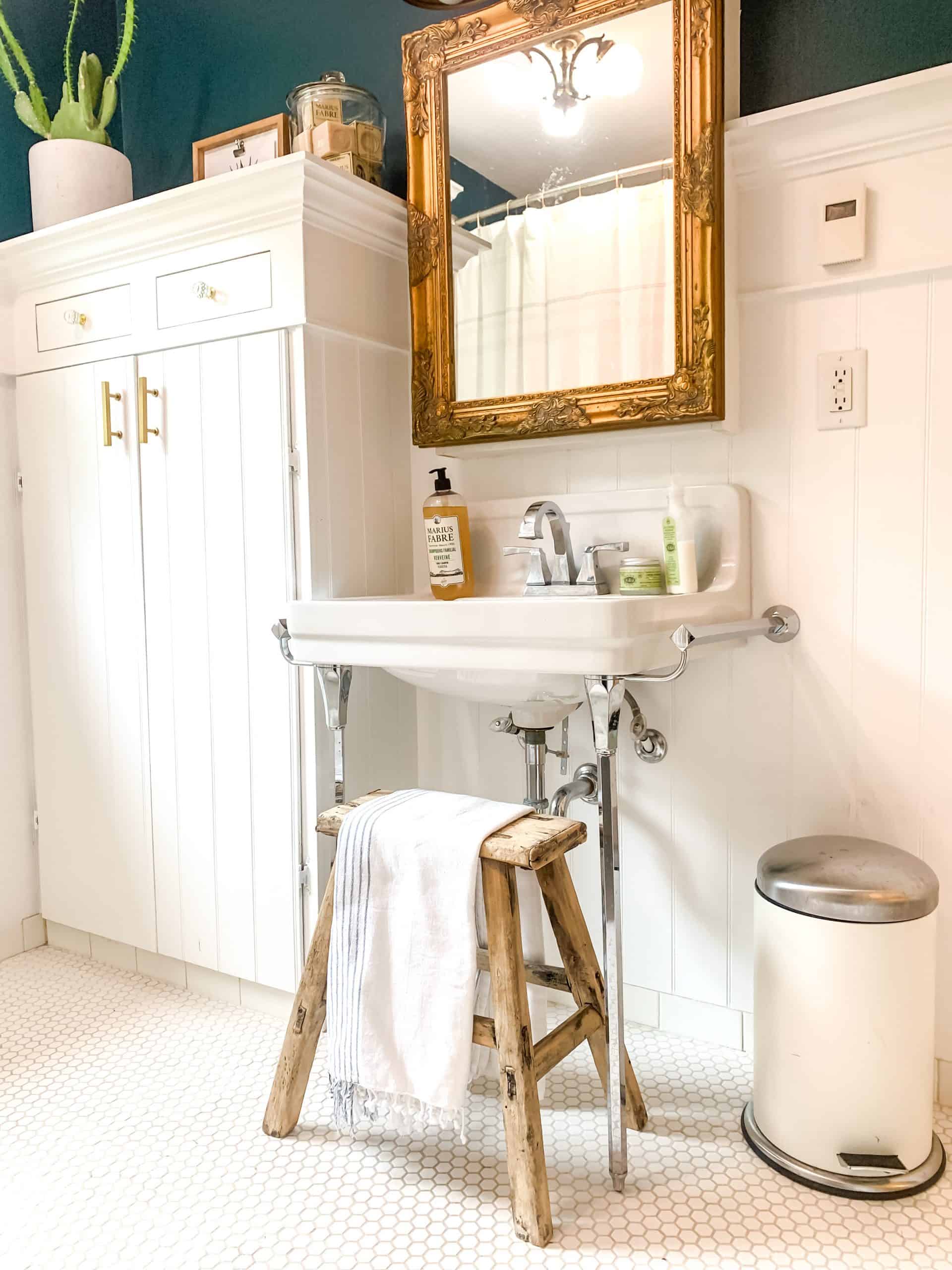 Vintage Elegance Bathroom Sanctuary