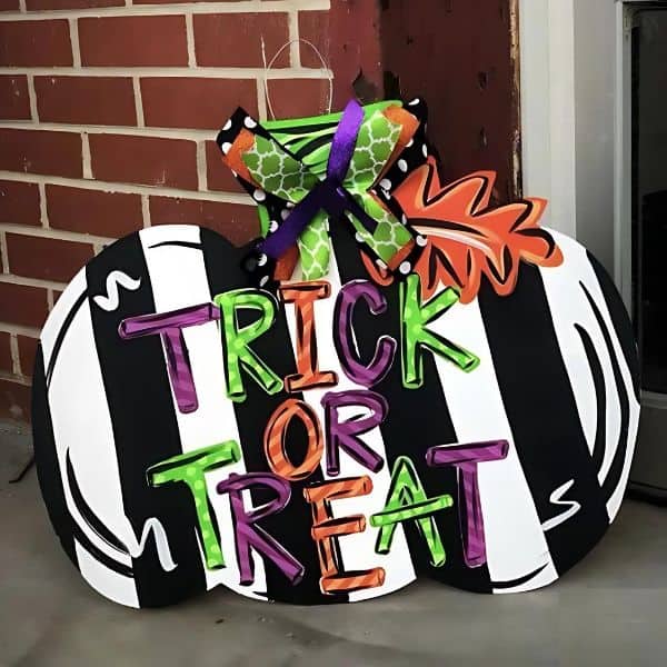 Vibrant Trick-or-Treat Pumpkin Sign