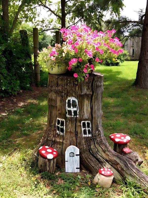 Tree Stump Gnome Home with Floral Charm