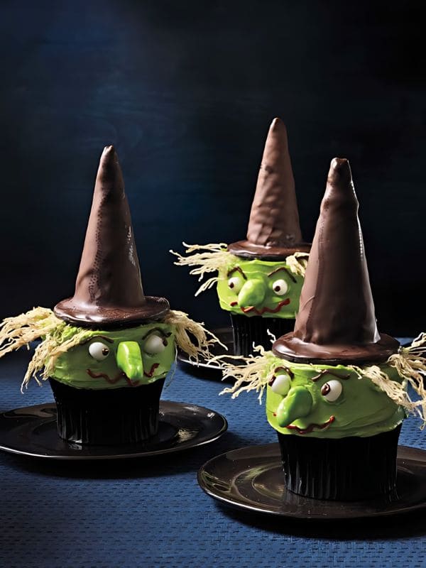 Wickedly Fun Witch Hat Cupcakes