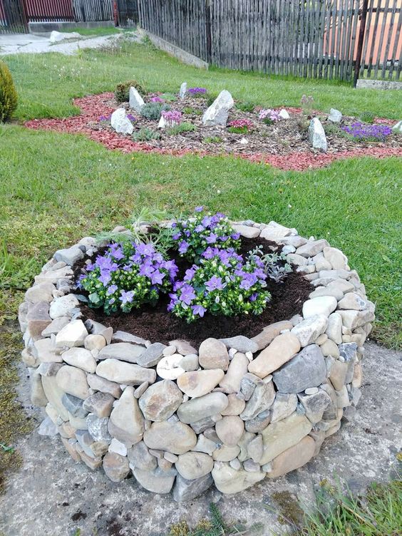 Charming Stone Flower Planter