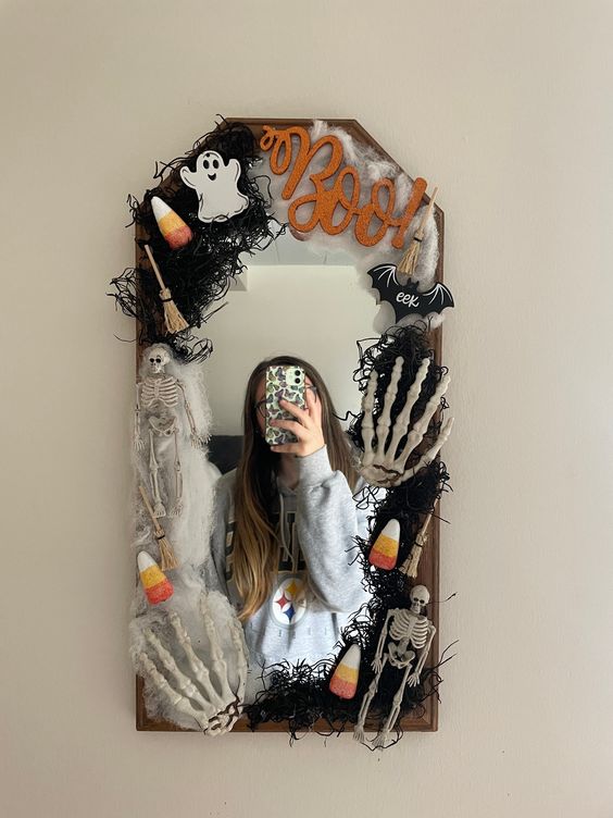 Spooky Skeleton-Themed Halloween Mirror