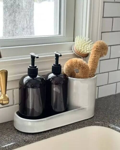 Elegant Sinkside Essentials