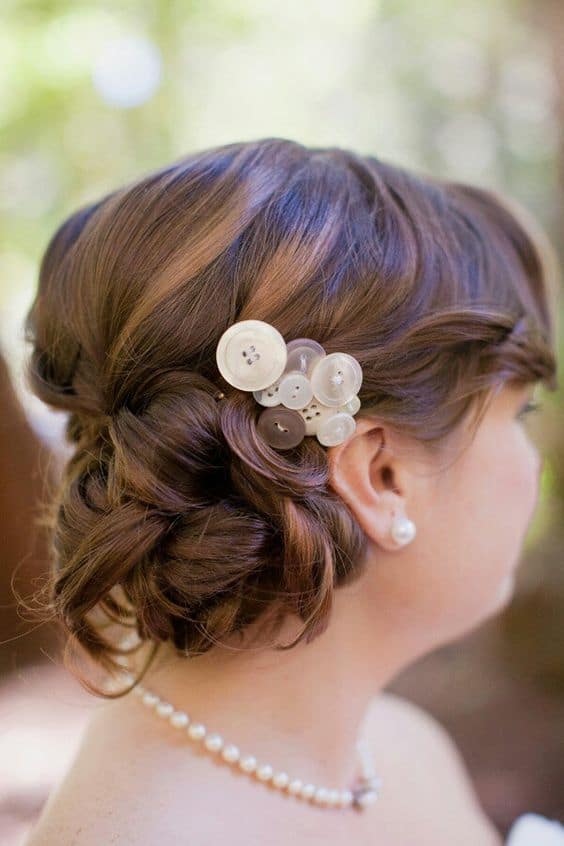 Elegant Button Hairpiece Charm