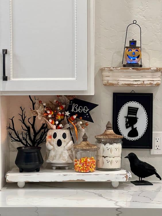 Charming Ghostly Halloween Nook