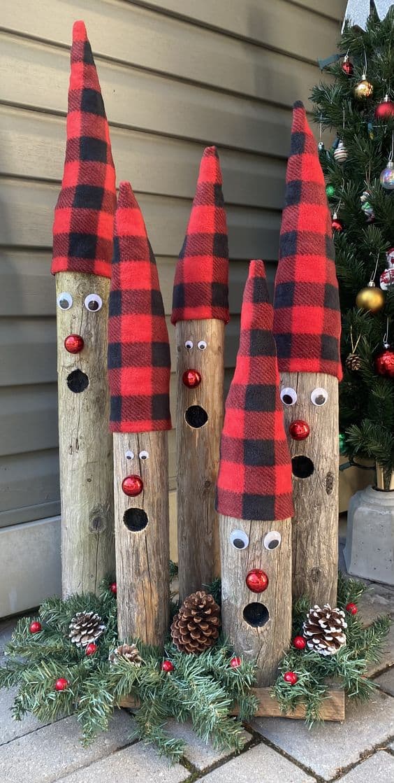 Festive Tree Trunk Gnome Family