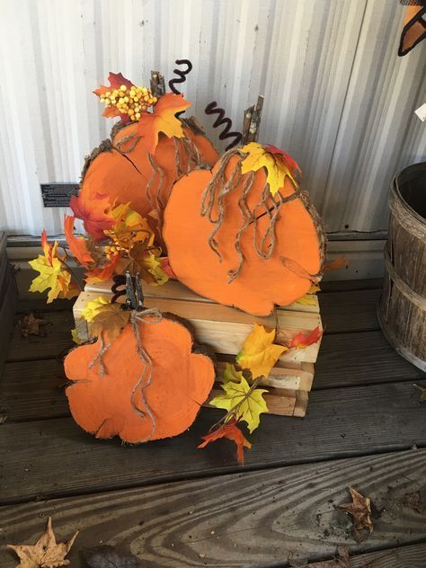 Whimsical Wood Slice Pumpkins