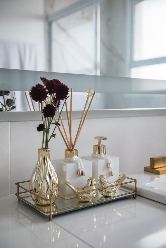 Luxurious Golden Bathroom Accents