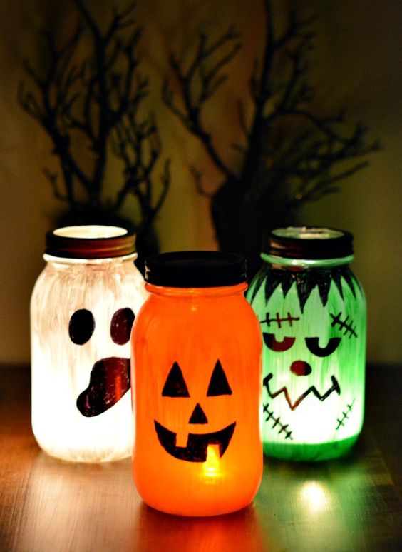 Spooky Mason Jar Lanterns