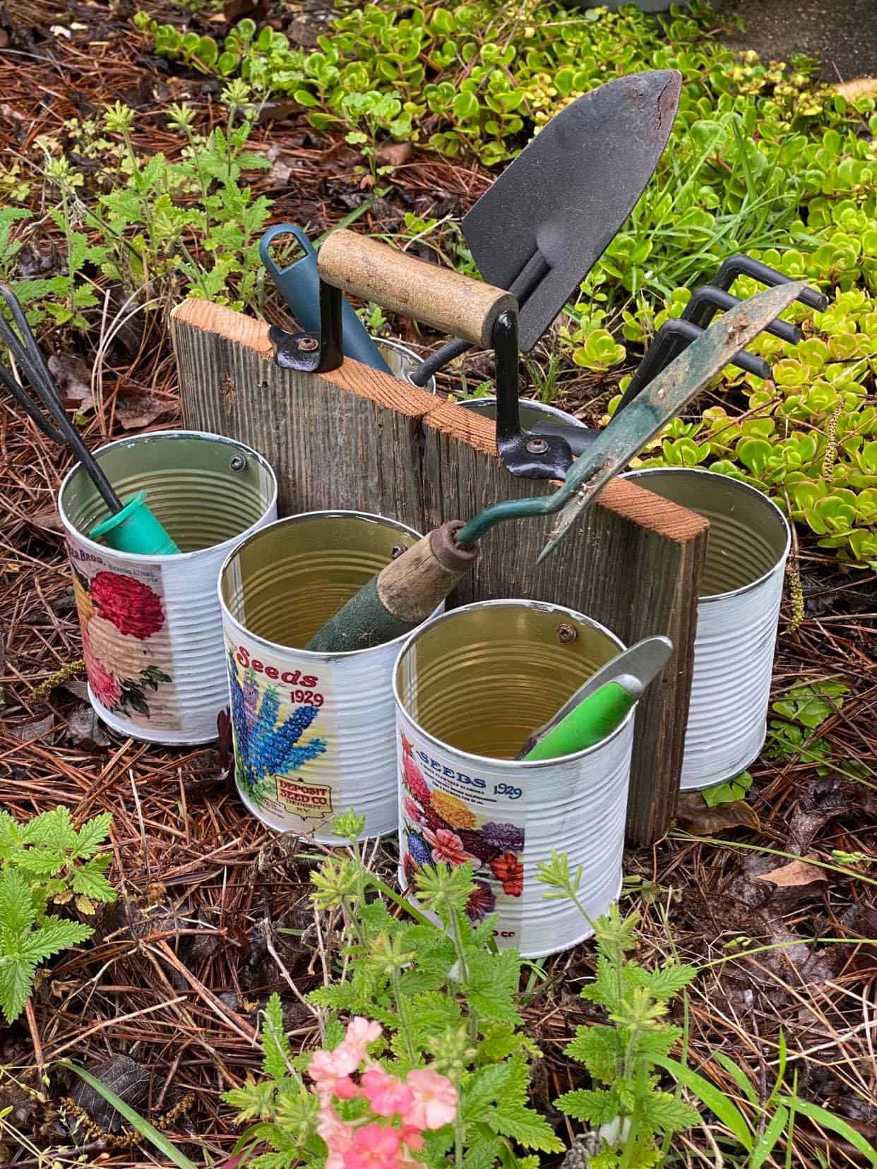 Tin Charming Garden Tool Organizer