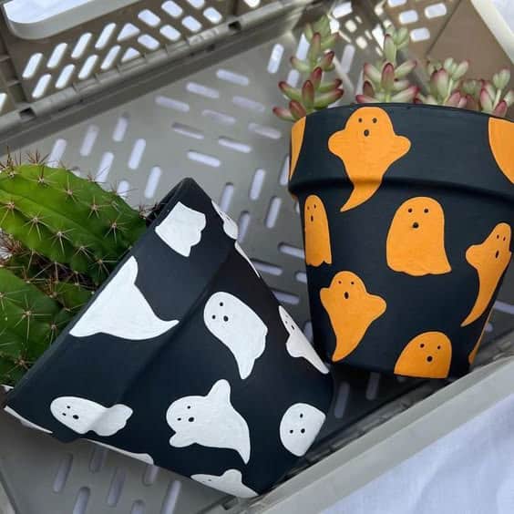 Playful Ghost Pattern Pots