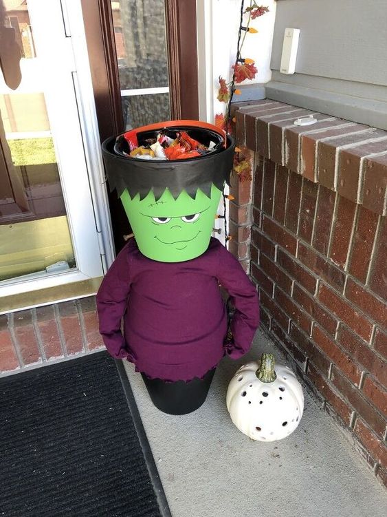 Grumpy Frankenstein Candy Holder