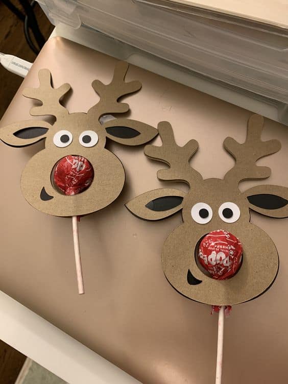 Sweet Reindeer Lollipop Cardboard Craft