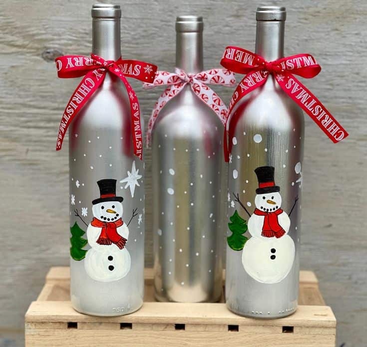 Festive Snowman Bottle Décor