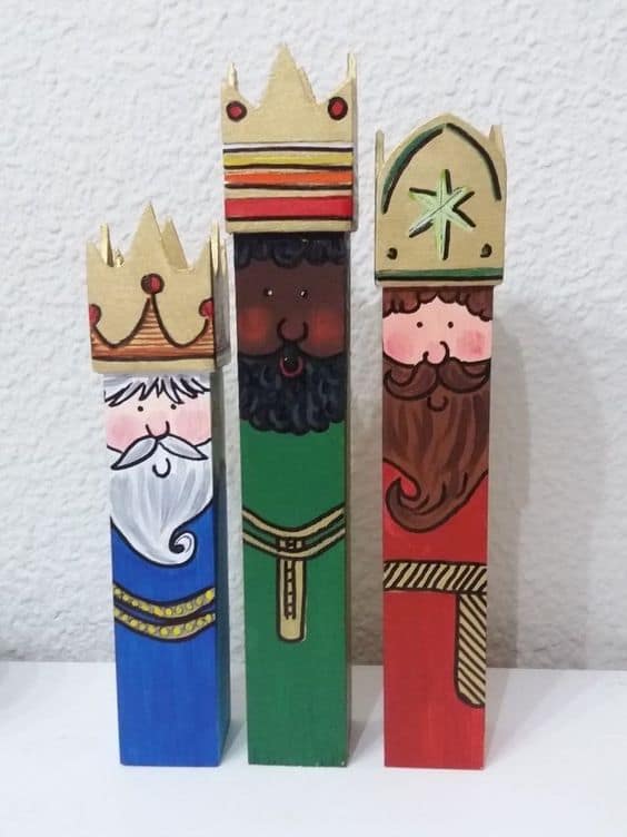 Colorful Wooden Three Kings Decor