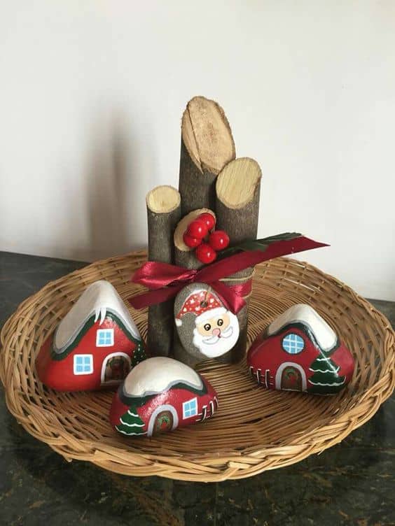 Charming Christmas Cottage Rocks