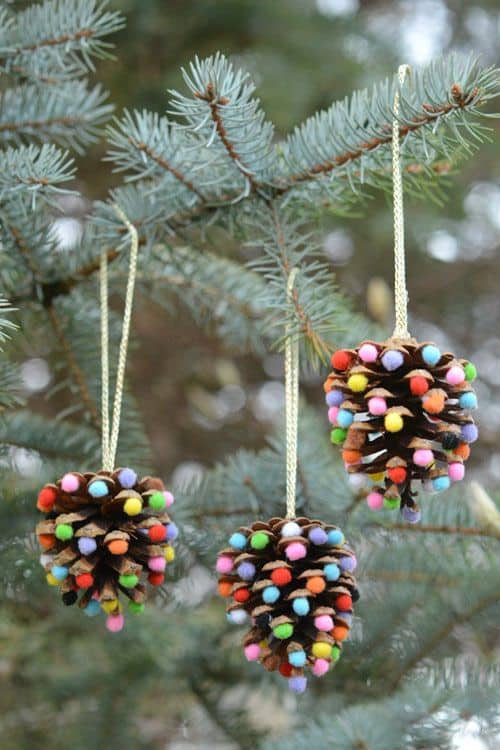 Pom-Pom Pinecone Ornaments